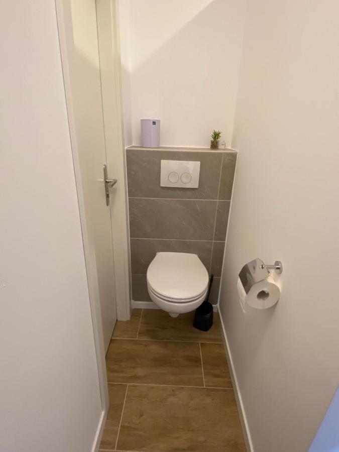 Kleines Doppelzimmer Mit Eigenem Bad Und Kuehlschrank, Frisch Saniert Friedrichskoog Exterior foto