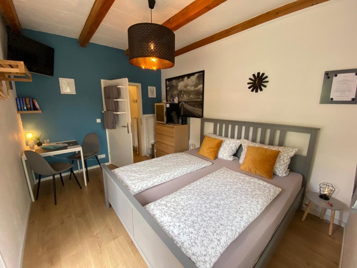 Kleines Doppelzimmer Mit Eigenem Bad Und Kuehlschrank, Frisch Saniert Friedrichskoog Exterior foto
