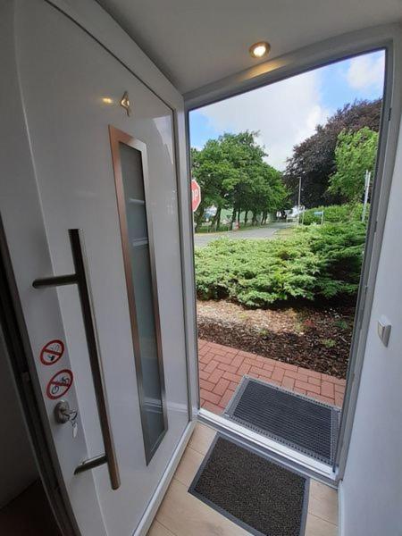 Kleines Doppelzimmer Mit Eigenem Bad Und Kuehlschrank, Frisch Saniert Friedrichskoog Exterior foto