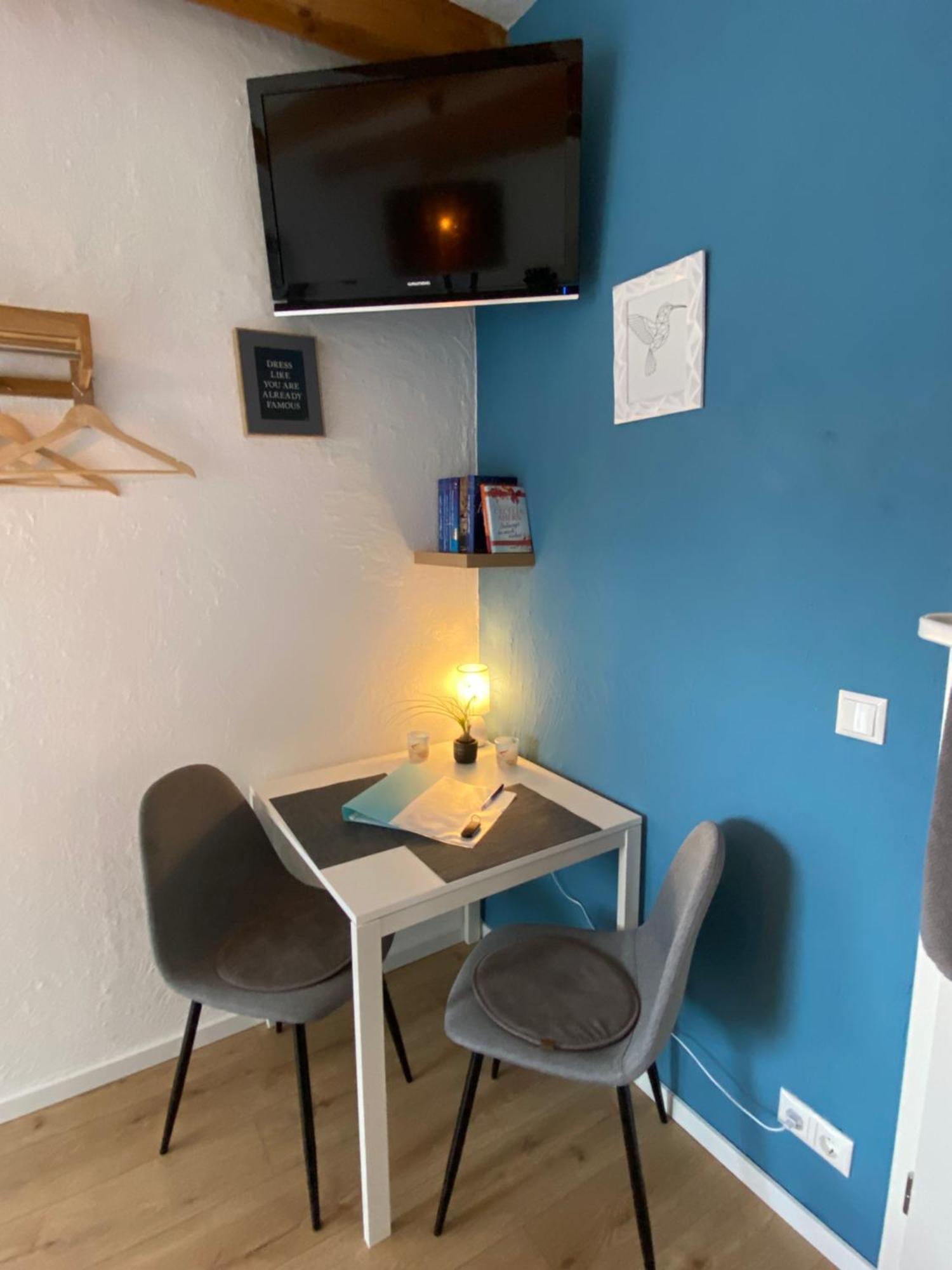 Kleines Doppelzimmer Mit Eigenem Bad Und Kuehlschrank, Frisch Saniert Friedrichskoog Exterior foto
