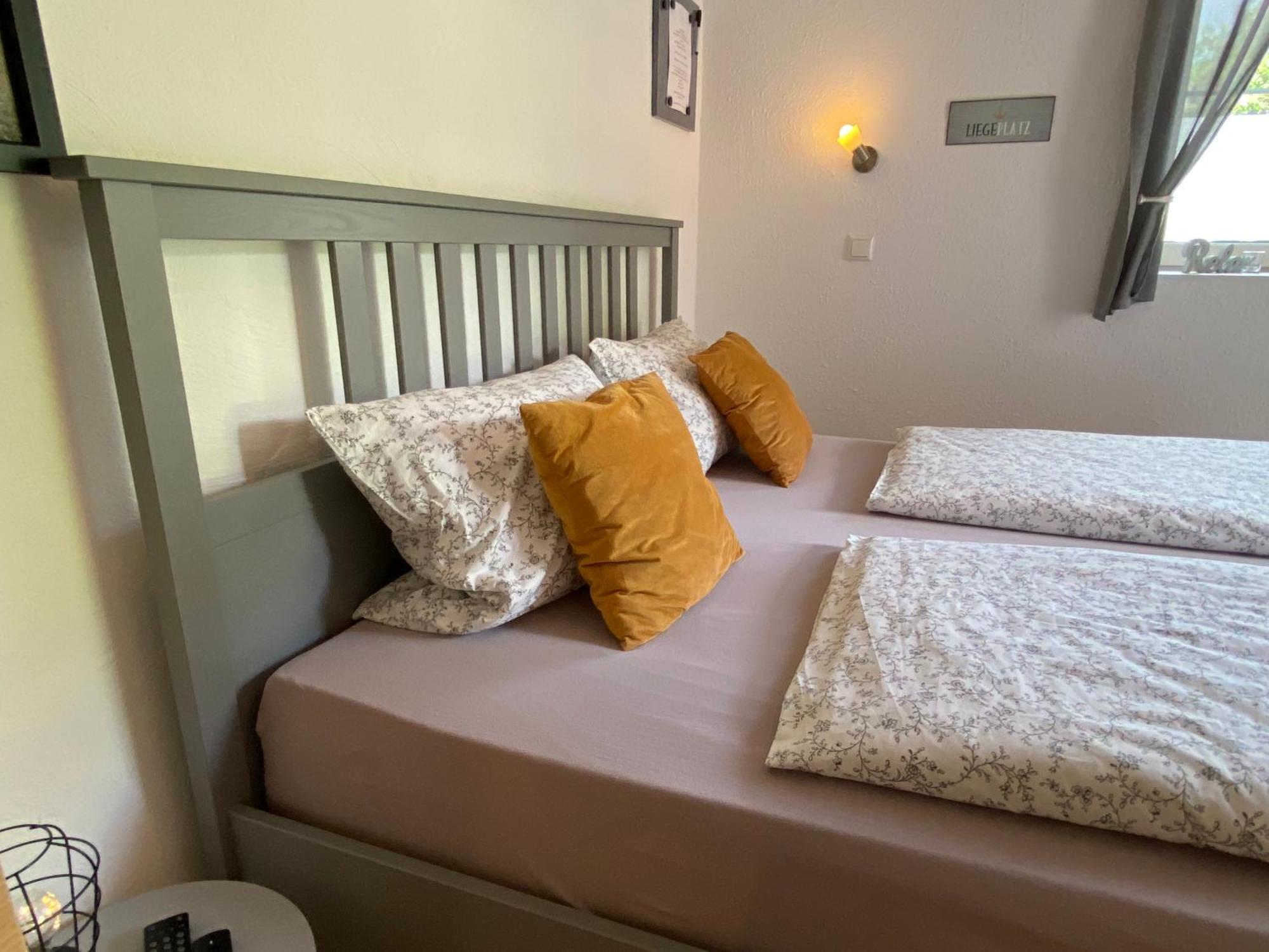 Kleines Doppelzimmer Mit Eigenem Bad Und Kuehlschrank, Frisch Saniert Friedrichskoog Exterior foto