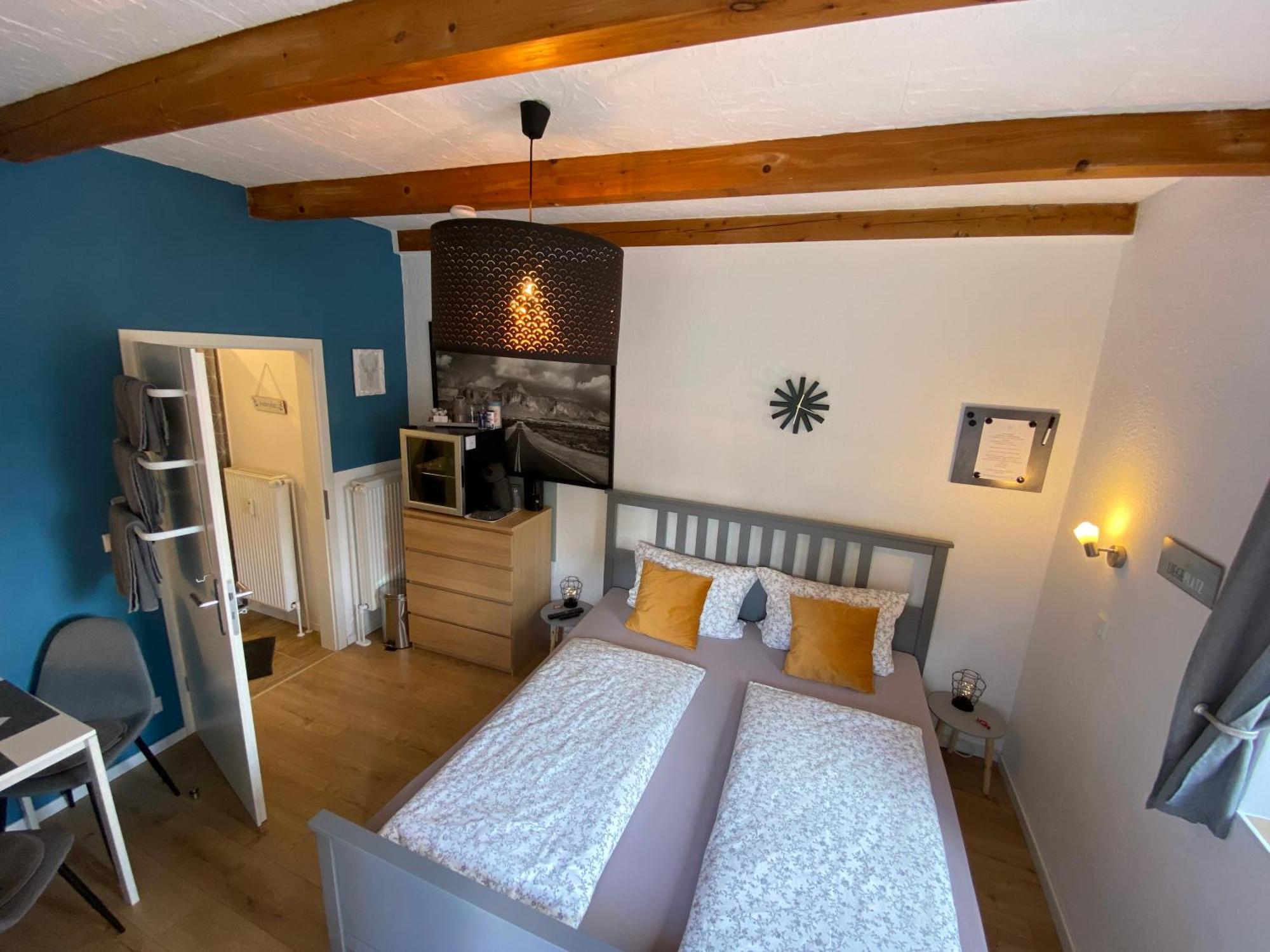 Kleines Doppelzimmer Mit Eigenem Bad Und Kuehlschrank, Frisch Saniert Friedrichskoog Exterior foto